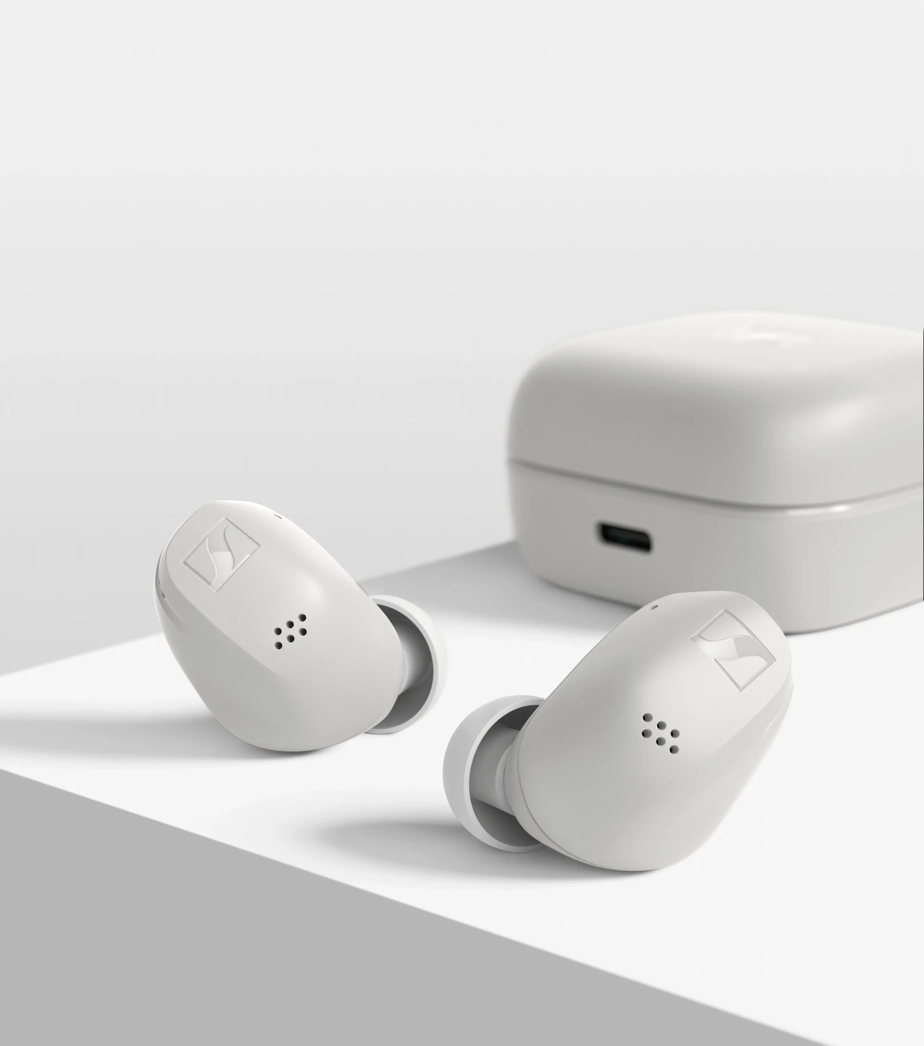 ACCENTUM True Wireless | In-Ear, Noise-Canceling, Wireless ACCENTUM True Wireless | In-Ear, Noise-Canceling, Wireless