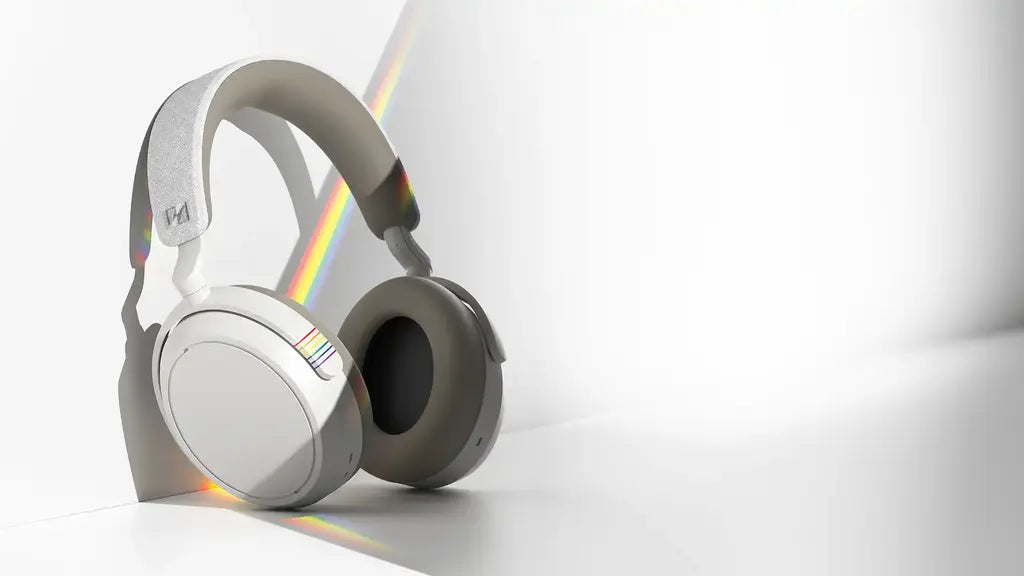  MOMENTUM 4 Wireless  PRIDE EDITION -pöytäkone