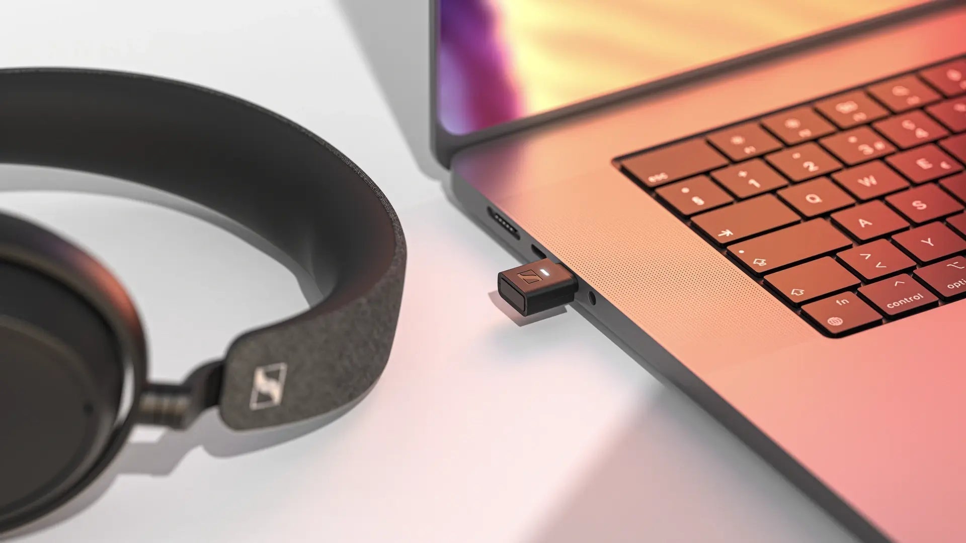  BTD 700 -työpöytä